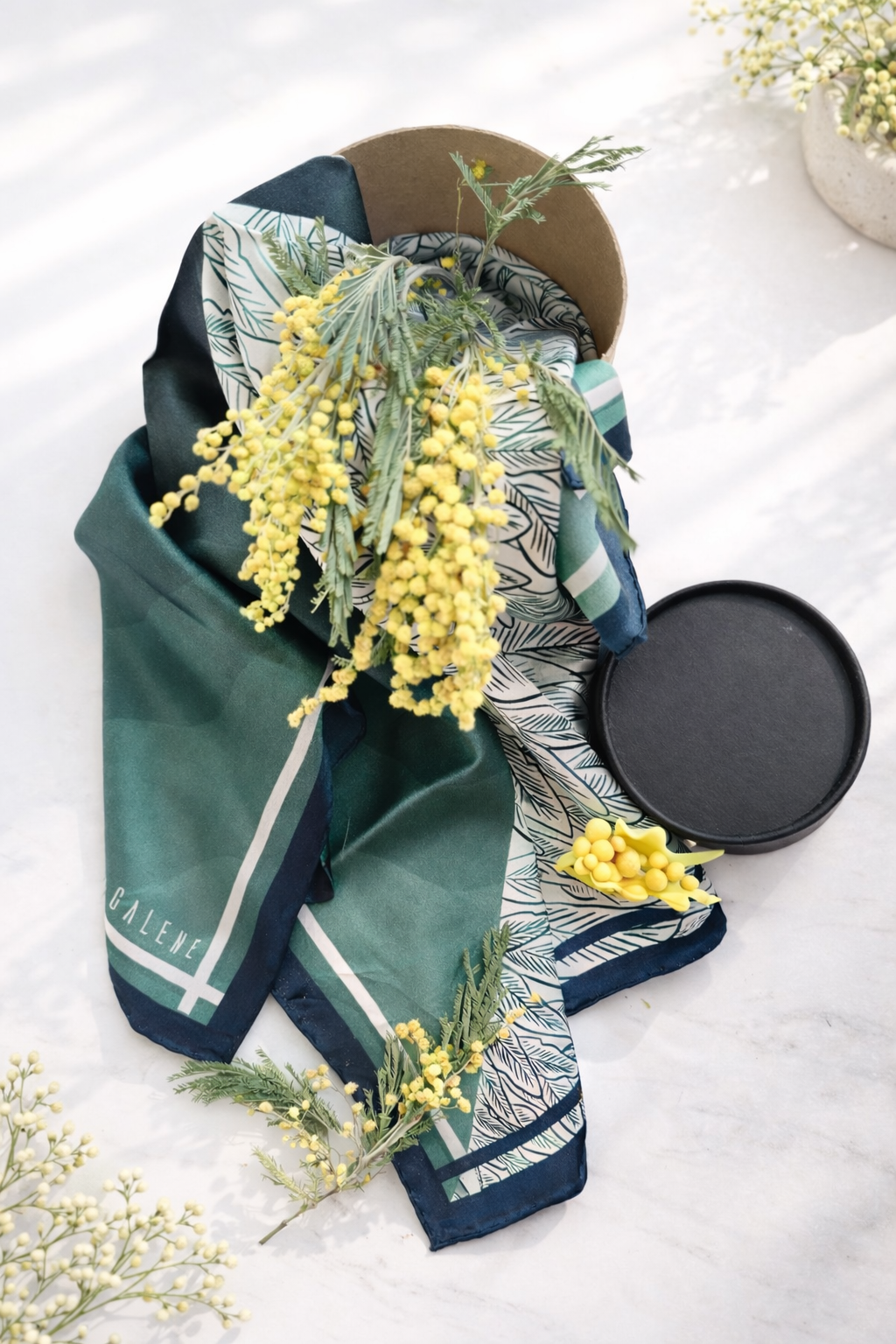 8 Mart'a özel paket